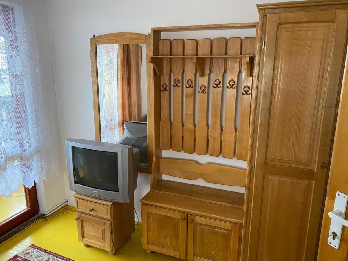 Camere De Inchiriat Floarea Reginei Viseu de Sus Bagian luar foto